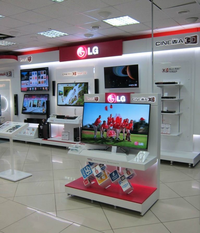 Интернет магазин техники. LG магазин. Фирменный магазин LG. Магазин бытовой техники LG. LG магазин в Москве.